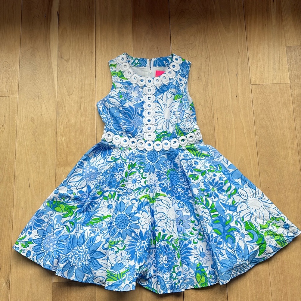 Lilly Pulitzer girl’s dress. Size 10. Worn once.